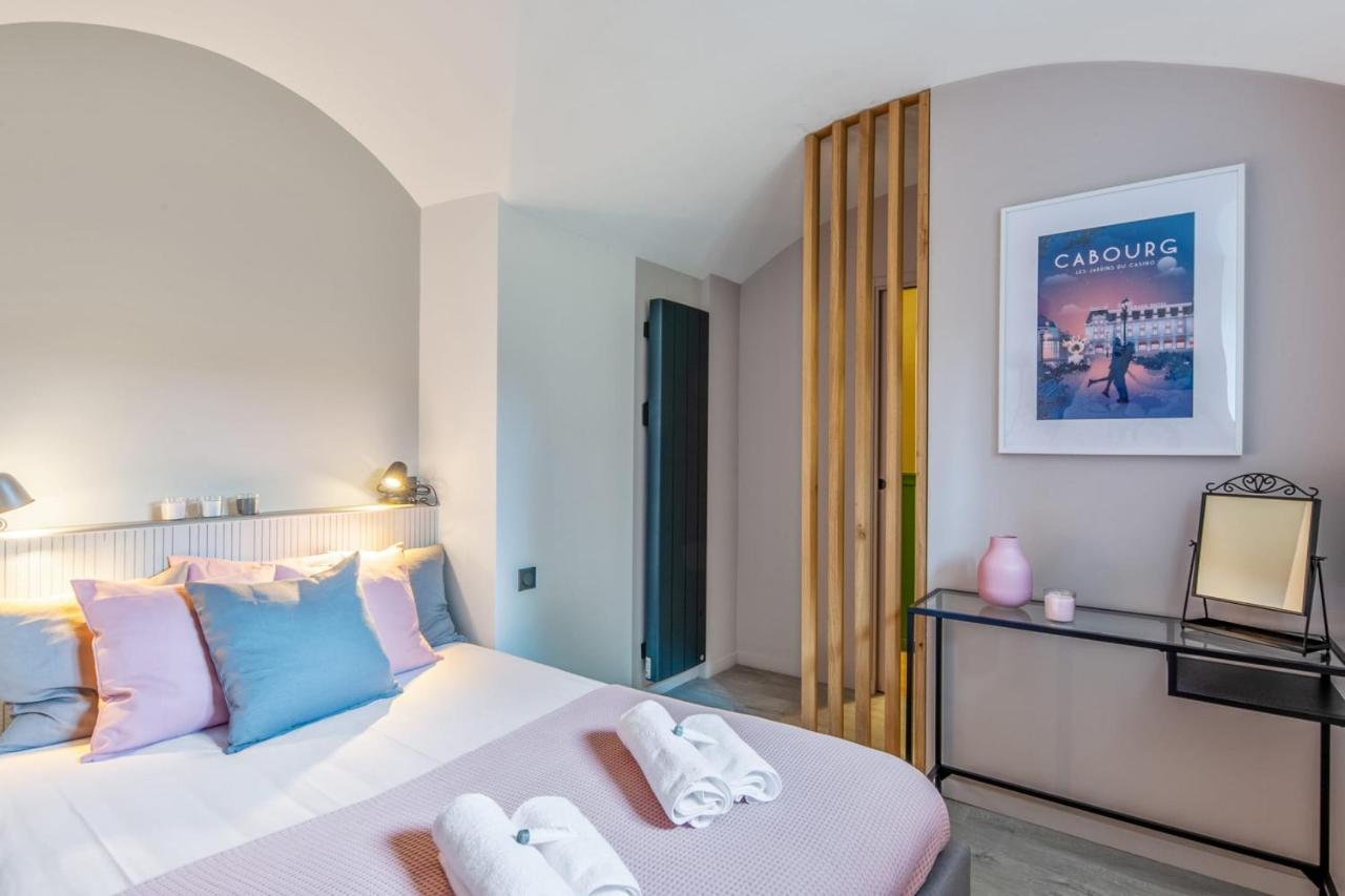 Appartement - Chateau De Beuzeval - Welkeys Улгат Екстериор снимка